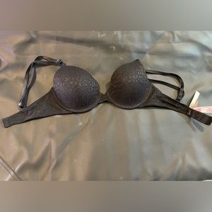 Black Victoria’s Secret Bra| 32 C